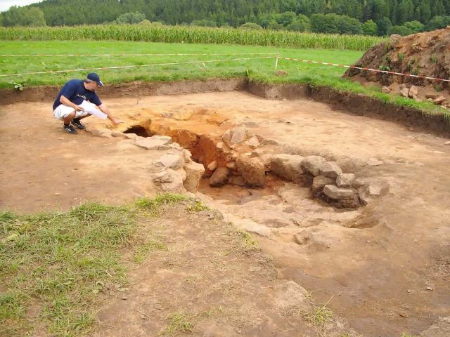 t_18_20150124_1121854003